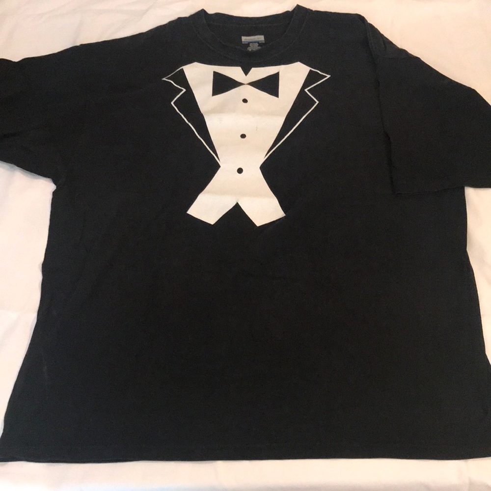 Vintage Reebok Black Tuxedo/Rock 105 Tee 2XL